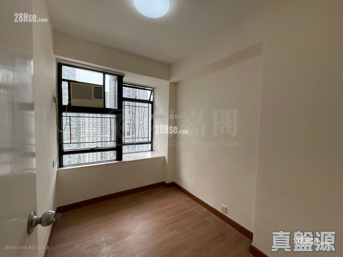 康怡花园 售盘 2 房 , 1 浴室 461 平方尺