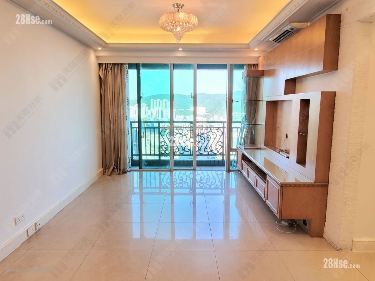 Metro Town Rental 4 Bedrooms , 3 Bathrooms 888 ft²