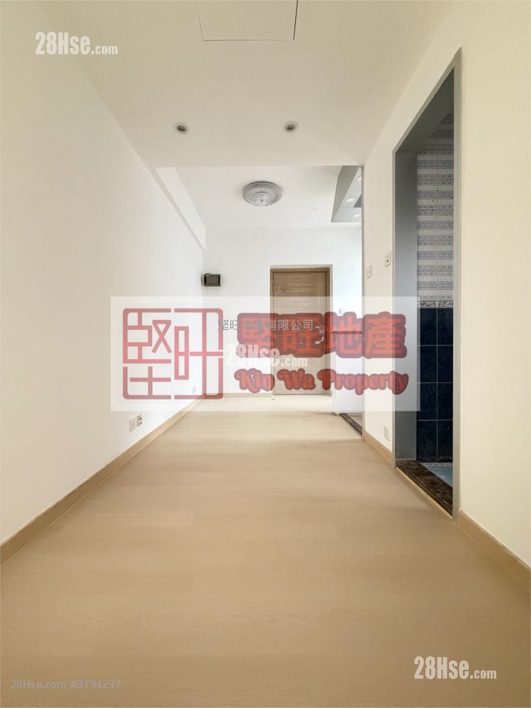 Chinese Mansion Rental Studio , 1 Bathroom 161 ft²