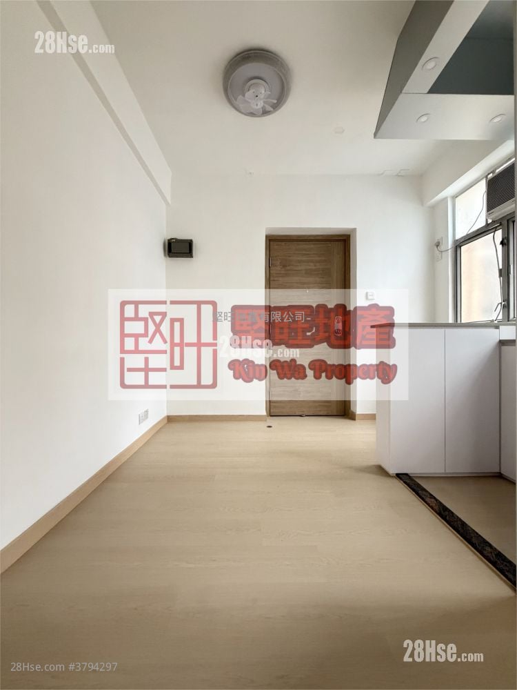 Chinese Mansion Rental Studio , 1 Bathroom 161 ft²