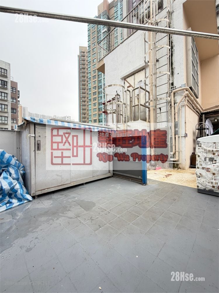 Chinese Mansion Rental Studio , 1 Bathroom 161 ft²