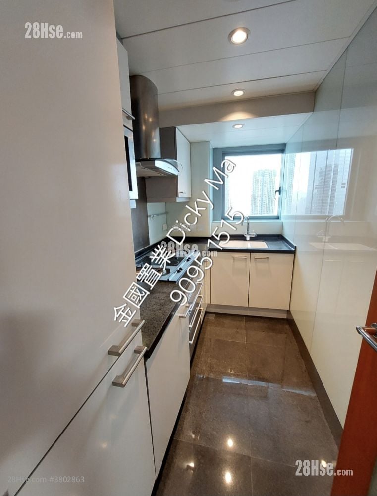 君临天下 租盘 2 房 , 2 浴室 779 平方尺