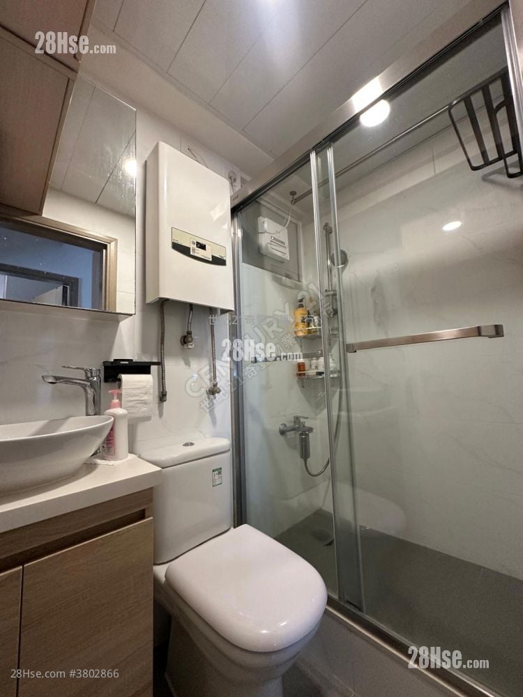 金禧花園 售盤 2 房 , 1 浴室 340 平方呎