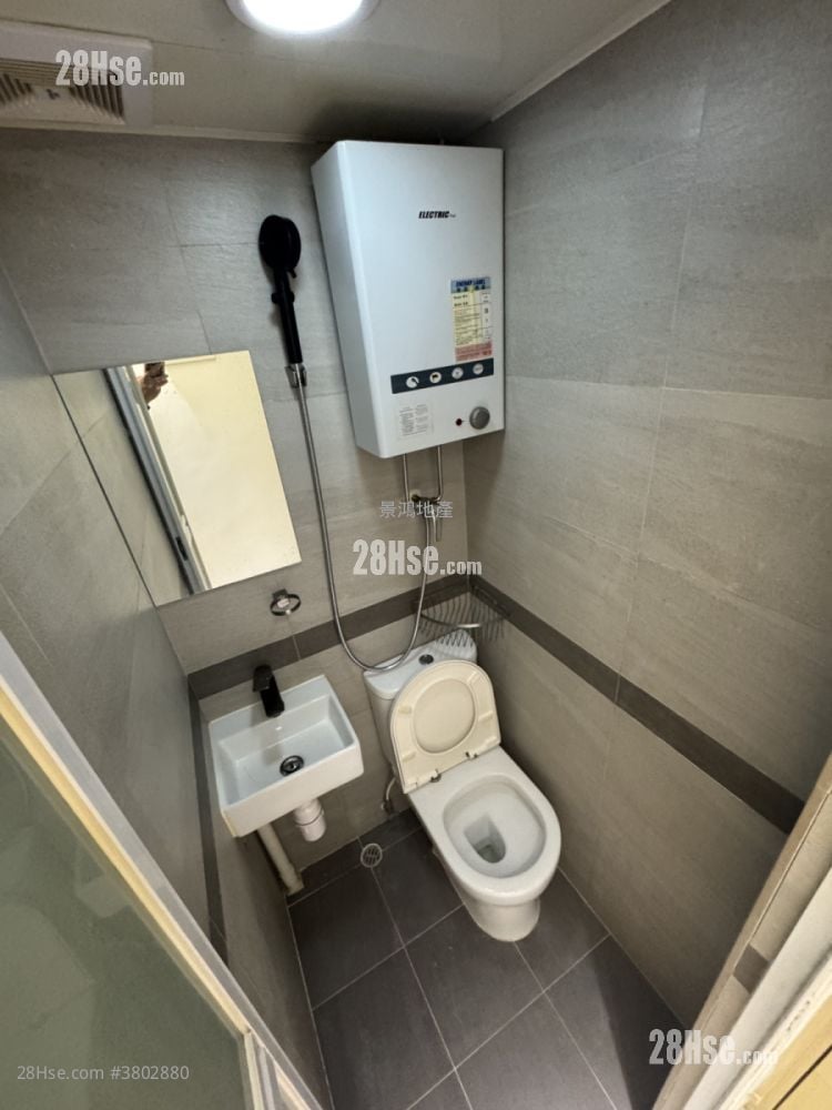 Man Wai Building Rental 1 Bedroom , 1 Bathroom 160 ft²