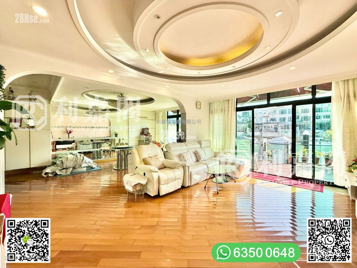 Marina Cove Sell 5+ Bedrooms , 4 Bathrooms 1,973 ft²