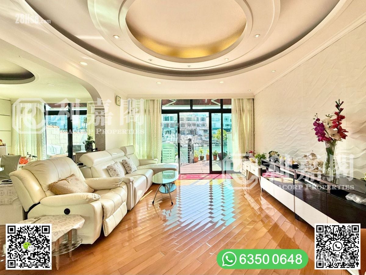 Marina Cove Sell 5+ Bedrooms , 4 Bathrooms 1,973 ft²