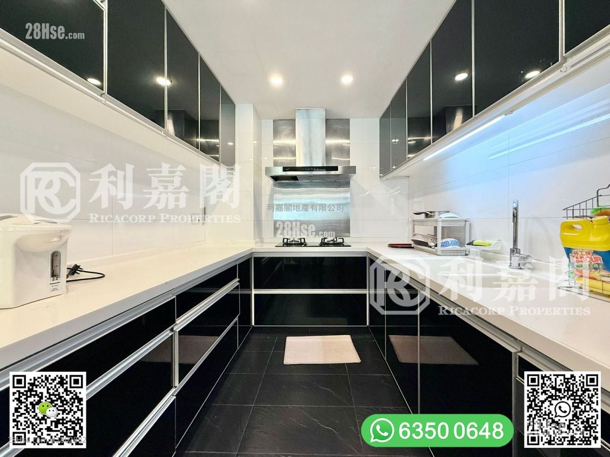 Marina Cove Sell 5+ Bedrooms , 4 Bathrooms 1,973 ft²