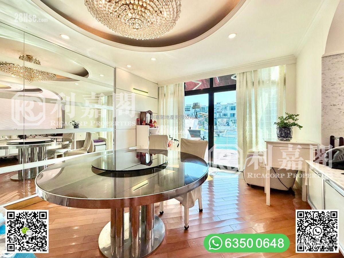 Marina Cove Sell 5+ Bedrooms , 4 Bathrooms 1,973 ft²