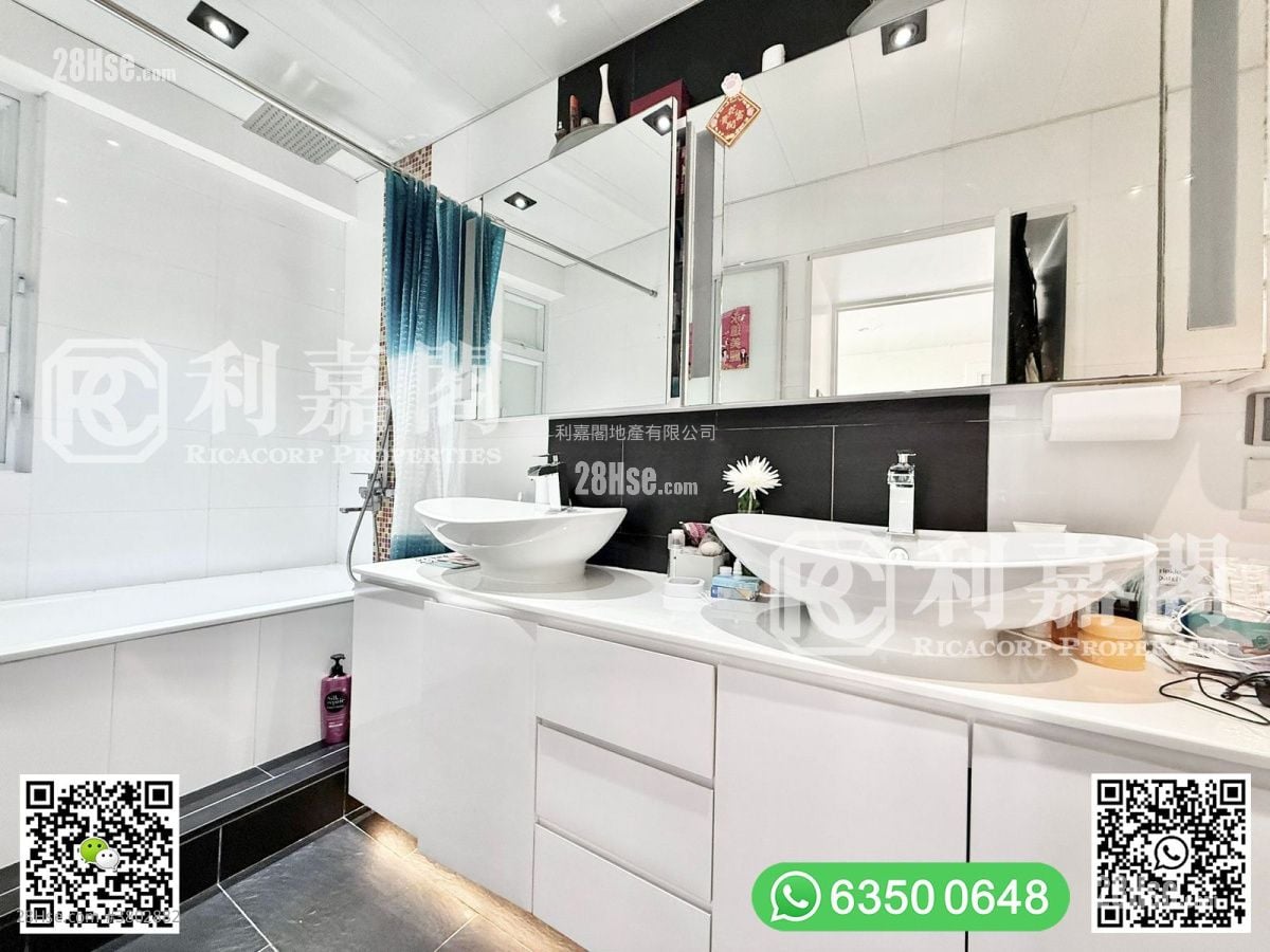 Marina Cove Sell 5+ Bedrooms , 4 Bathrooms 1,973 ft²