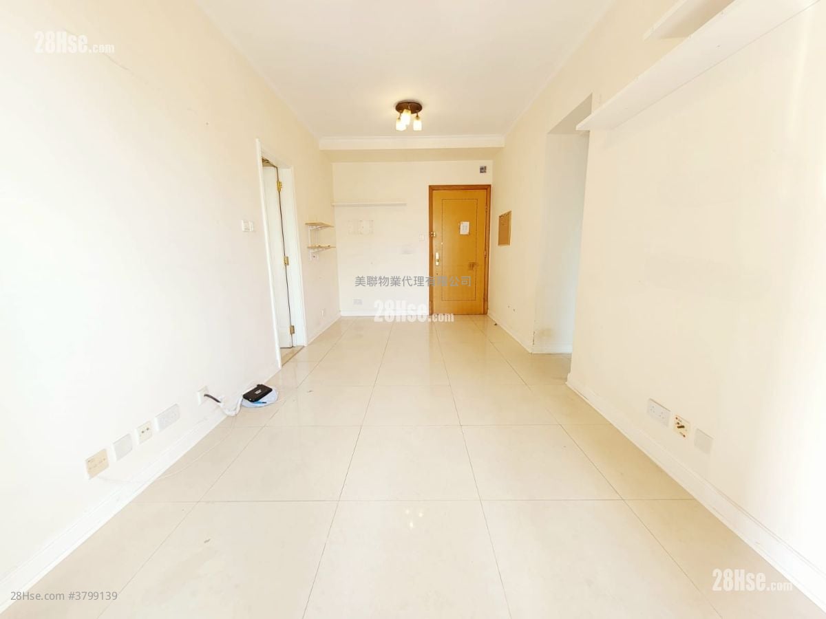 Banyan Garden Sell 2 Bedrooms , 1 Bathroom 493 ft²