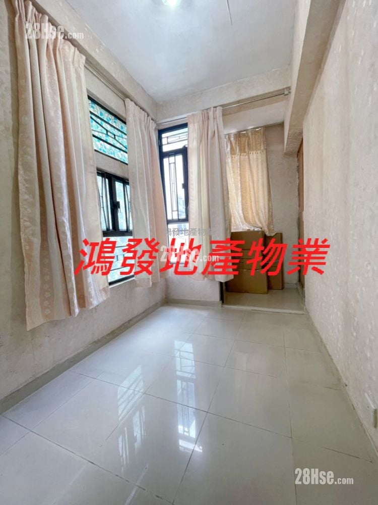 Lai Wah Court Sell 1 Bedroom , 1 Bathroom 224 ft²