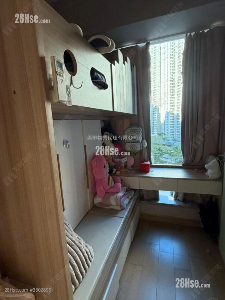 The Parkside Sell 2 Bedrooms , 1 Bathroom 510 ft²