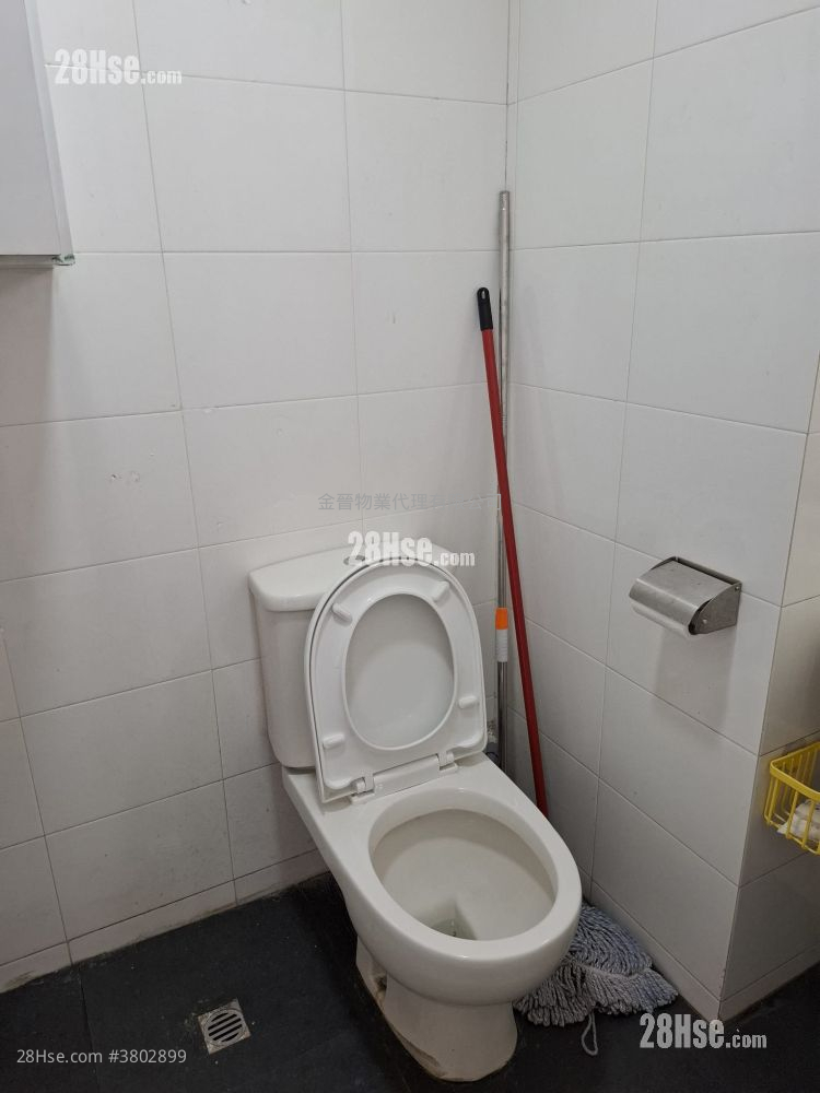 Fook Yip Building Rental 1 Toilet
