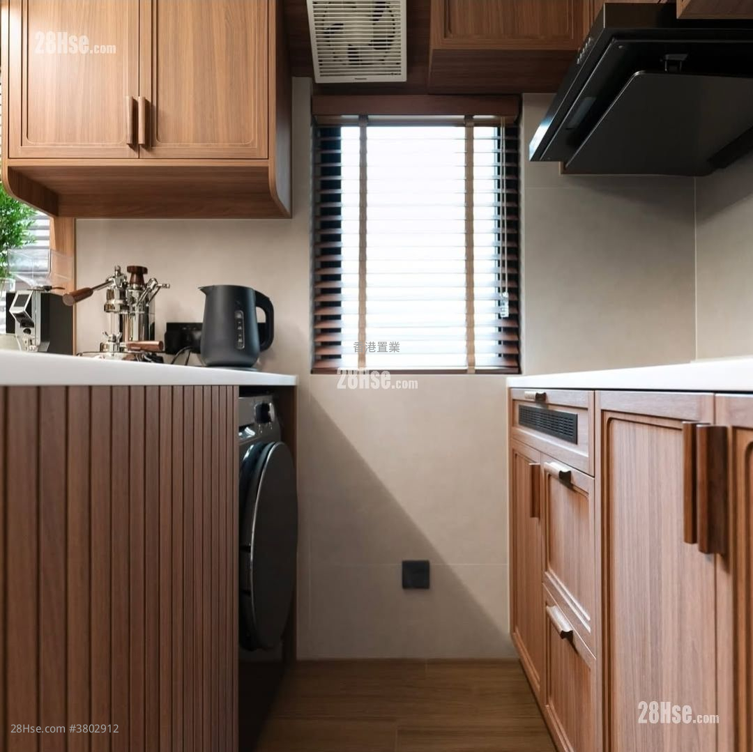 Tak Bo Garden Sell 2 Bedrooms , 1 Bathroom 282 ft²