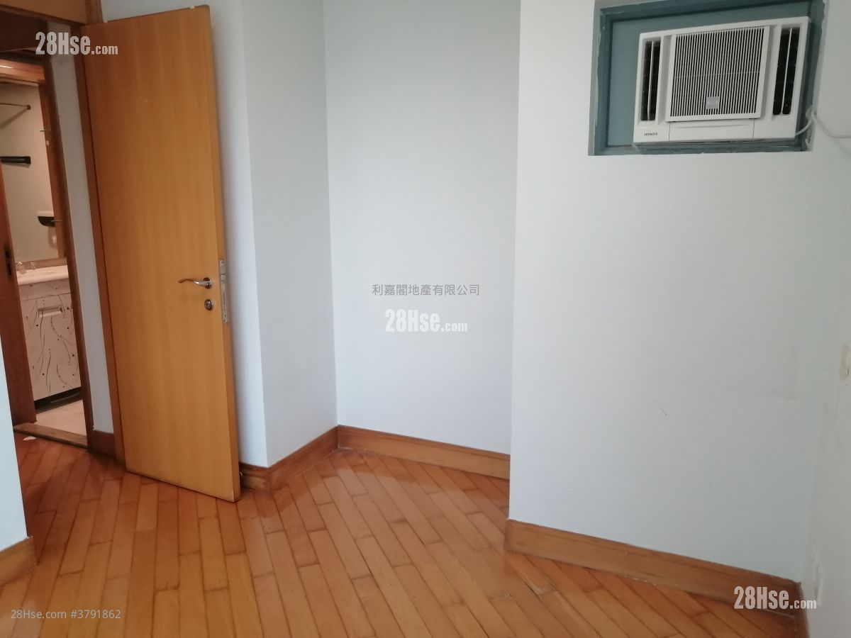 碧海蓝天 售盘 2 房 502 平方尺