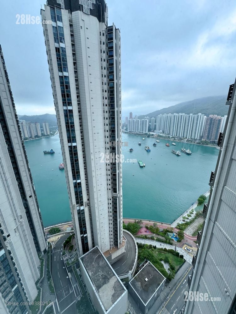 Ocean Pride Sell 3 Bedrooms , 2 Bathrooms 773 ft²