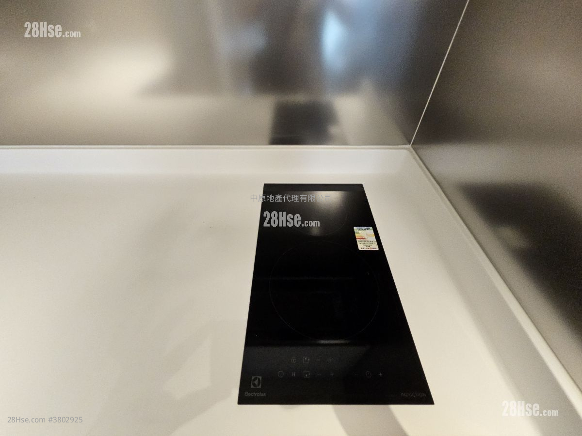 朗玥 租盘 1 房 , 1 浴室 283 平方尺