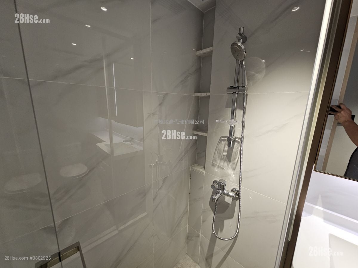 朗玥 租盘 2 房 , 1 浴室 404 平方尺