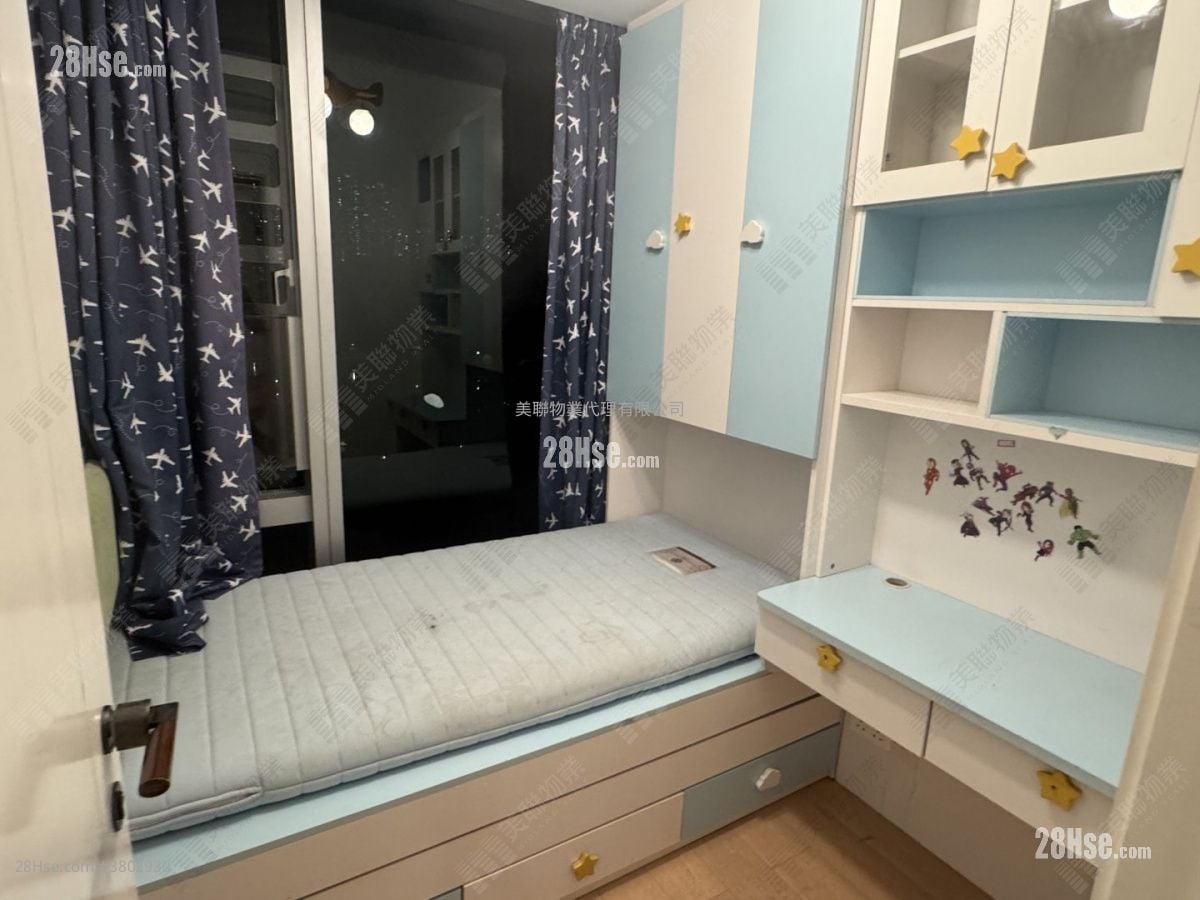 SAVANNAH 售盘 4 房 , 2 浴室 759 平方尺