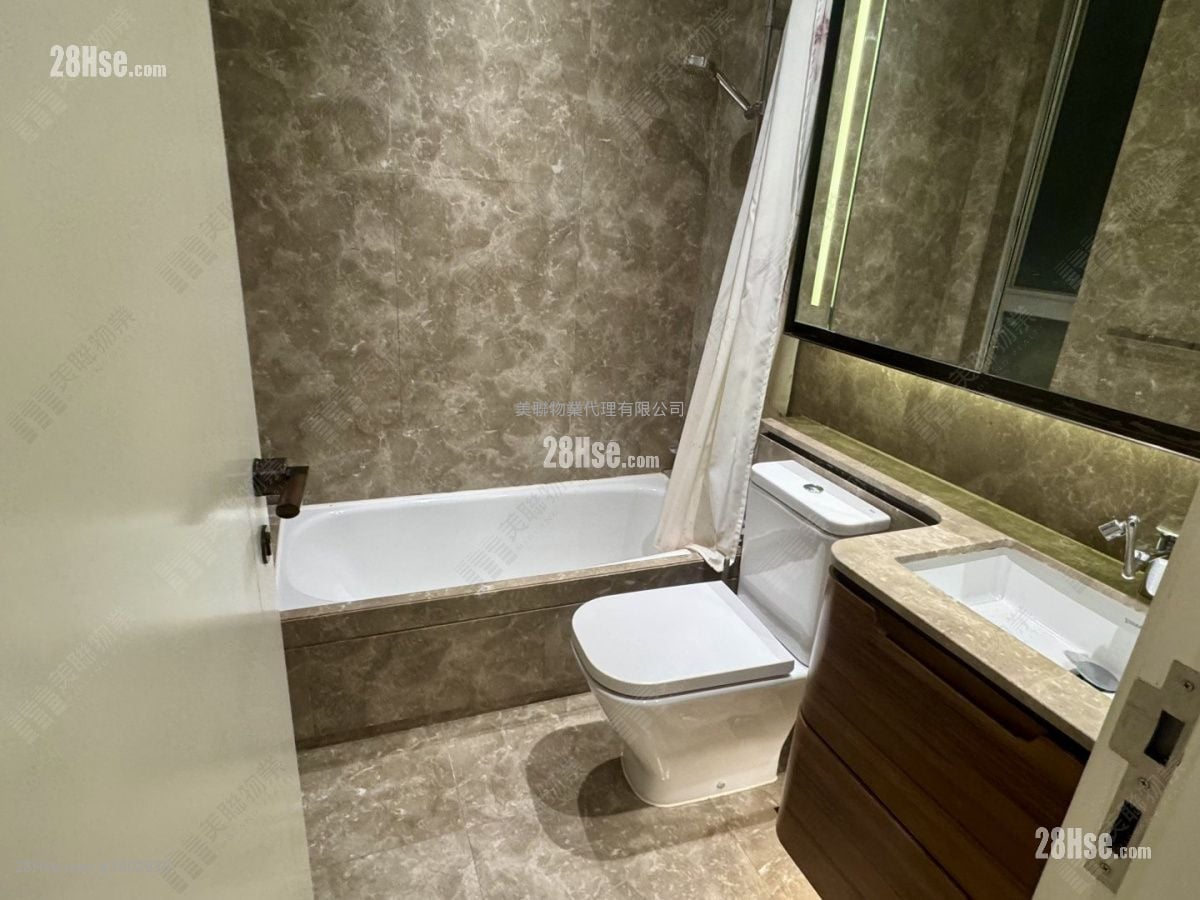 SAVANNAH 售盘 4 房 , 2 浴室 759 平方尺