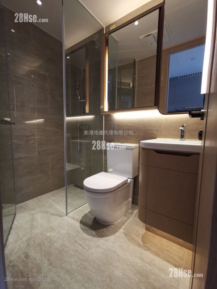 Upper East Rental Studio , 1 Bathroom 194 ft²