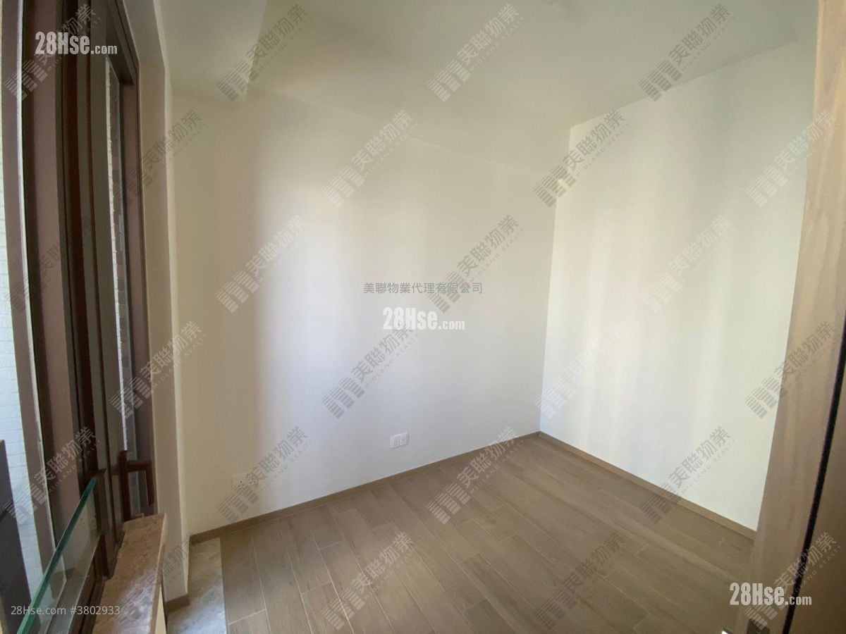 Lp6 Sell 1 Bedroom , 1 Bathroom 317 ft²