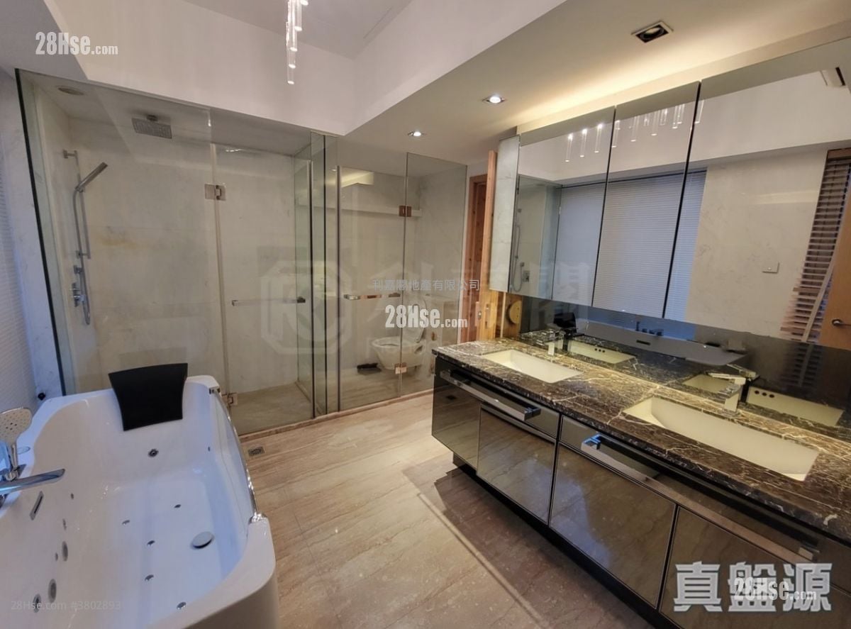 Imperial Cullinan Sell 5+ Bedrooms , 5+ Bathrooms 1,602 ft²