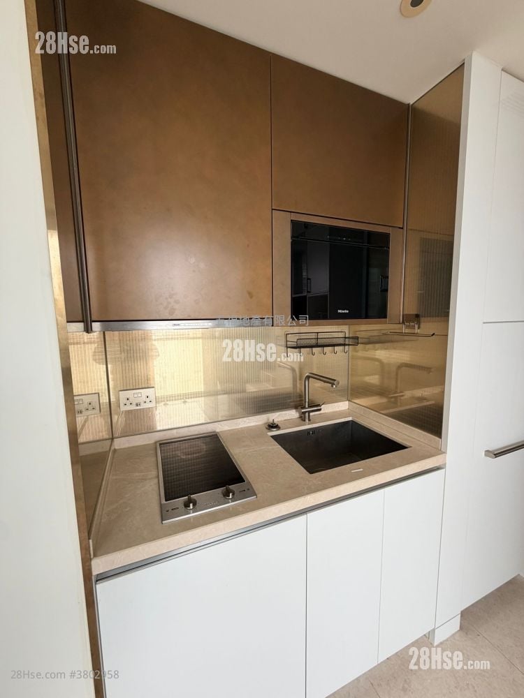 63 Pokfulam Rental Studio , 1 Bathroom 275 ft²