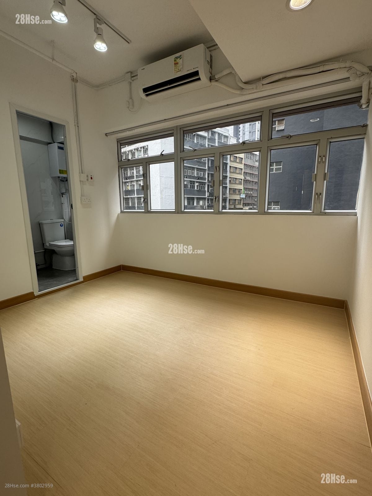 宏龙工业大厦 租盘