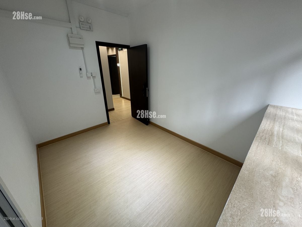 宏龙工业大厦 租盘