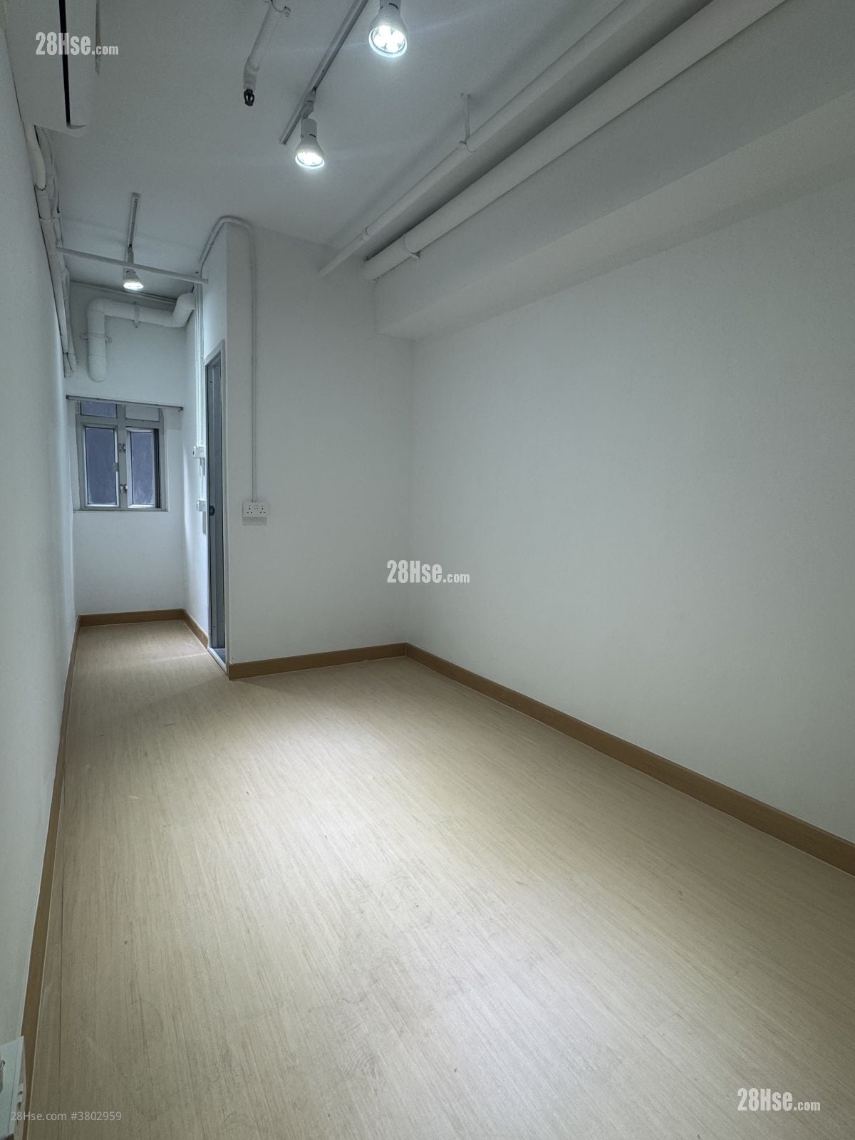 宏龙工业大厦 租盘