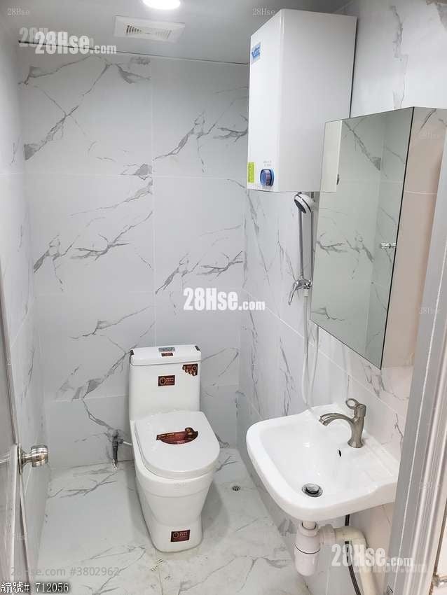 敬业工厂大厦 租盘 180 平方尺