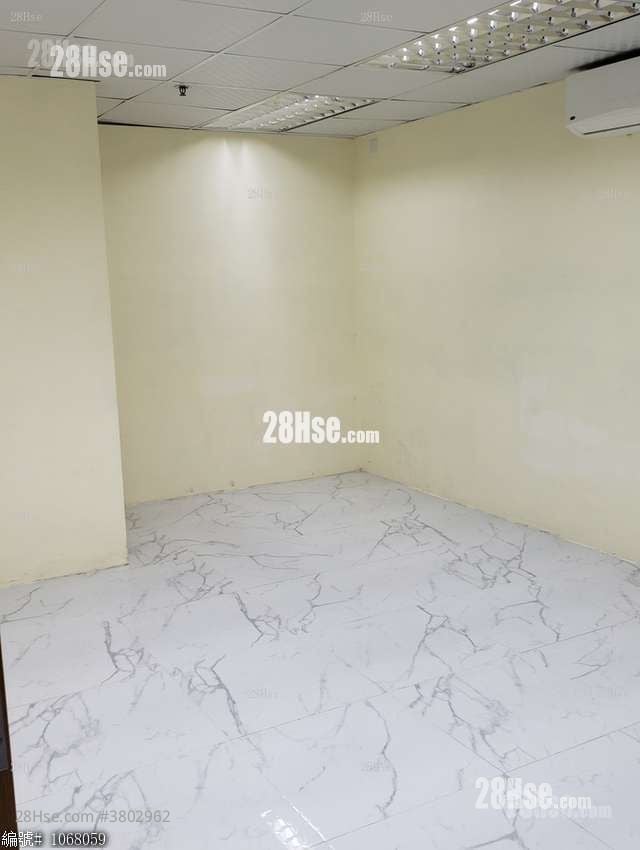 敬业工厂大厦 租盘 180 平方尺