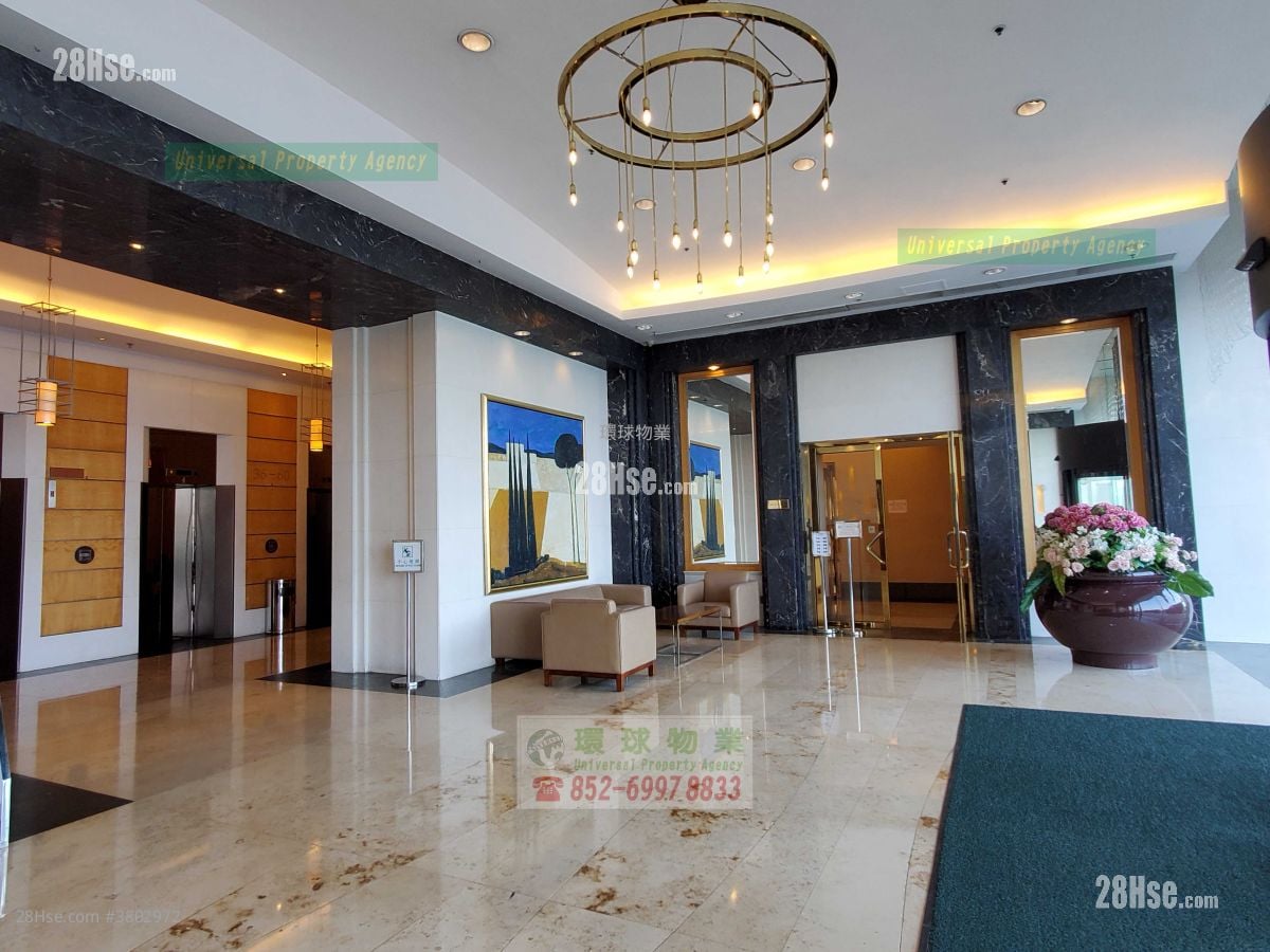 Manhattan Heights Rental 3 Bedrooms , 2 Bathrooms 715 ft²