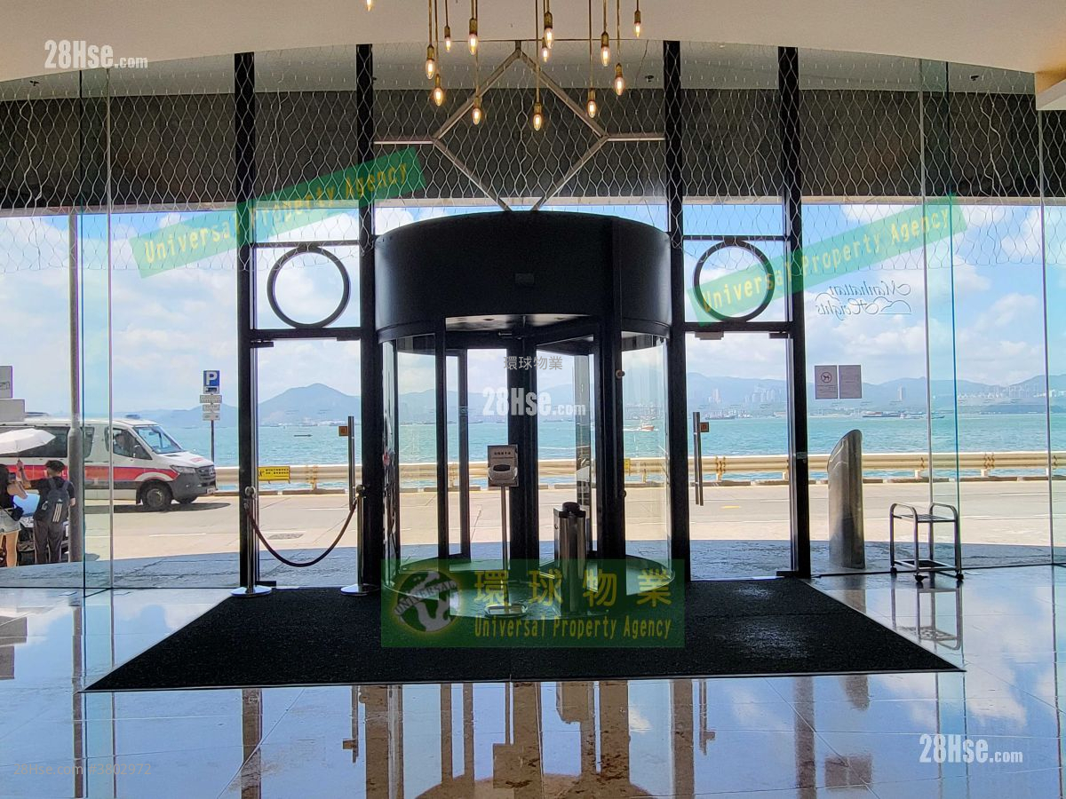 Manhattan Heights Rental 3 Bedrooms , 2 Bathrooms 715 ft²