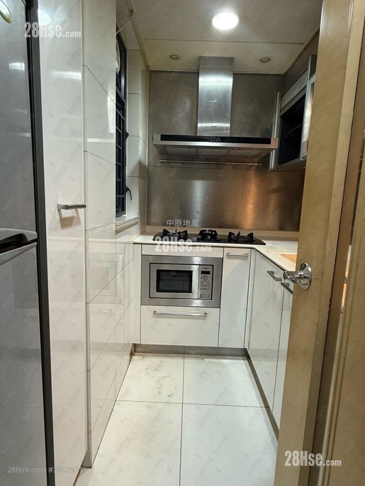 Yoho Midtown Sell 3 Bedrooms 567 ft²