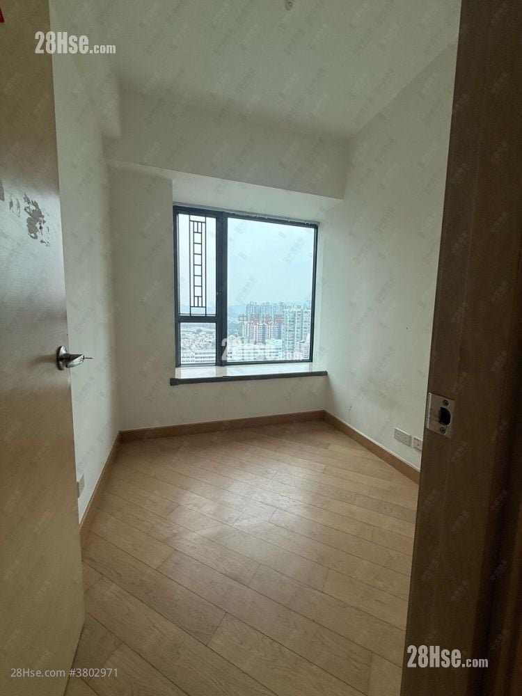 Yoho Midtown Sell 3 Bedrooms 567 ft²