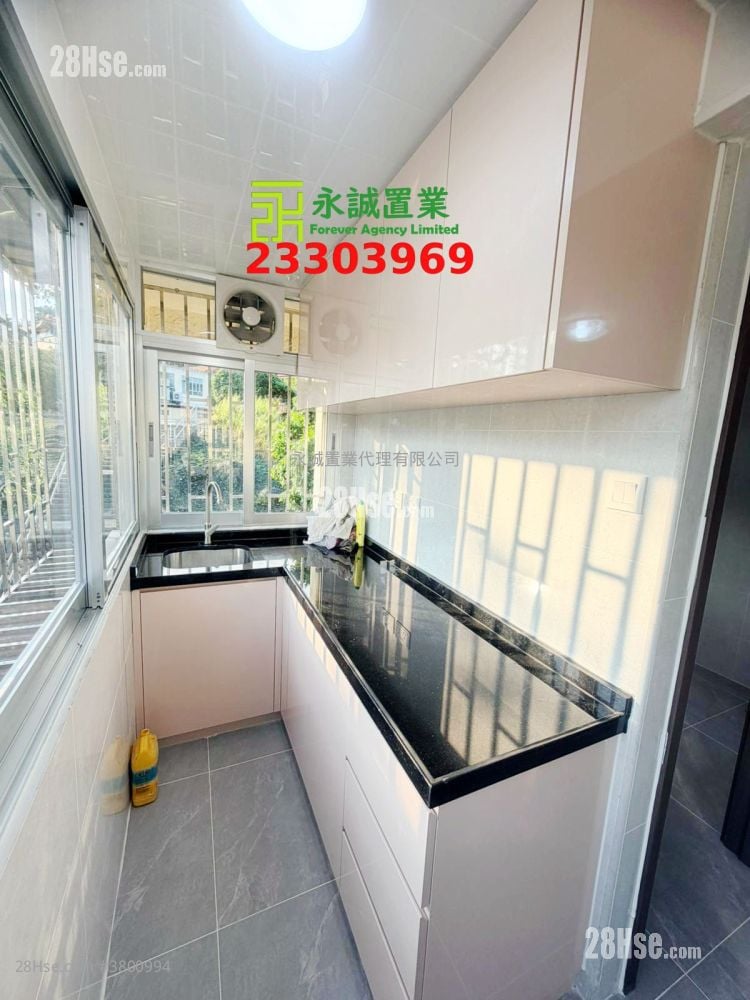 村屋 租盘 2 房 , 1 浴室