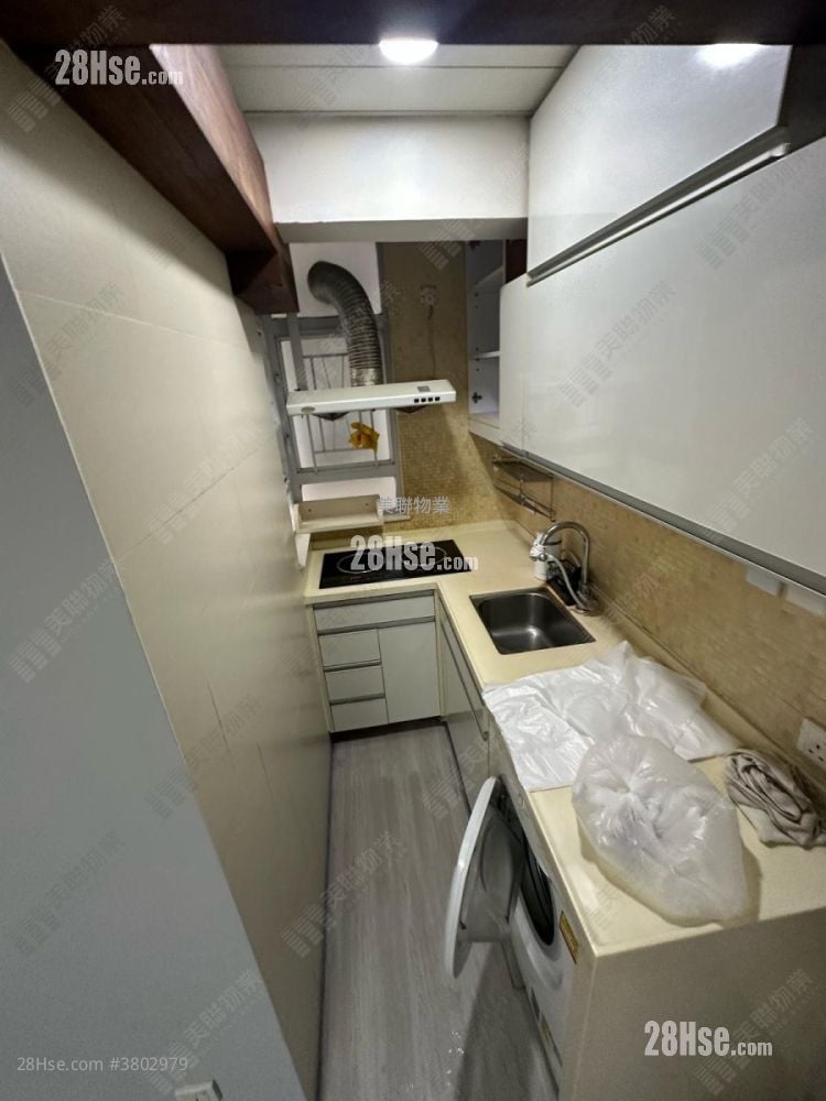 Po Sing Centre Sell 2 Bedrooms , 1 Bathroom 288 ft²