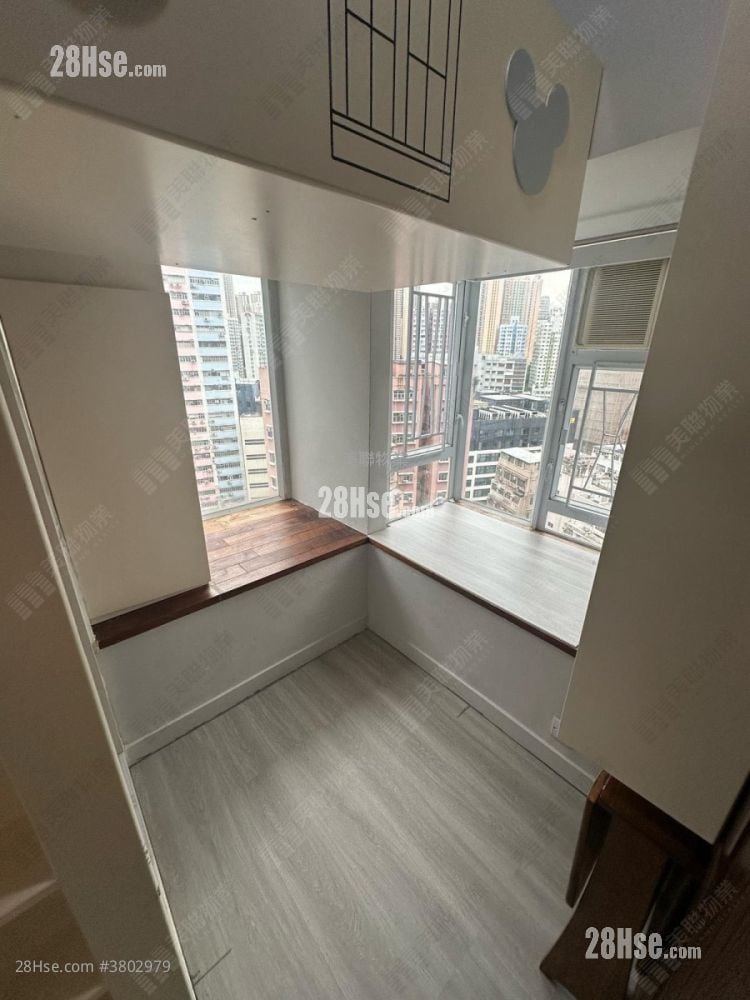 Po Sing Centre Sell 2 Bedrooms , 1 Bathroom 288 ft²