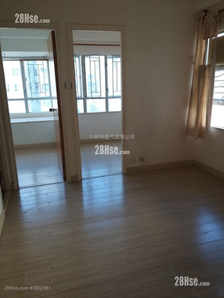 Tsuen Tak Garden Rental 287 ft²