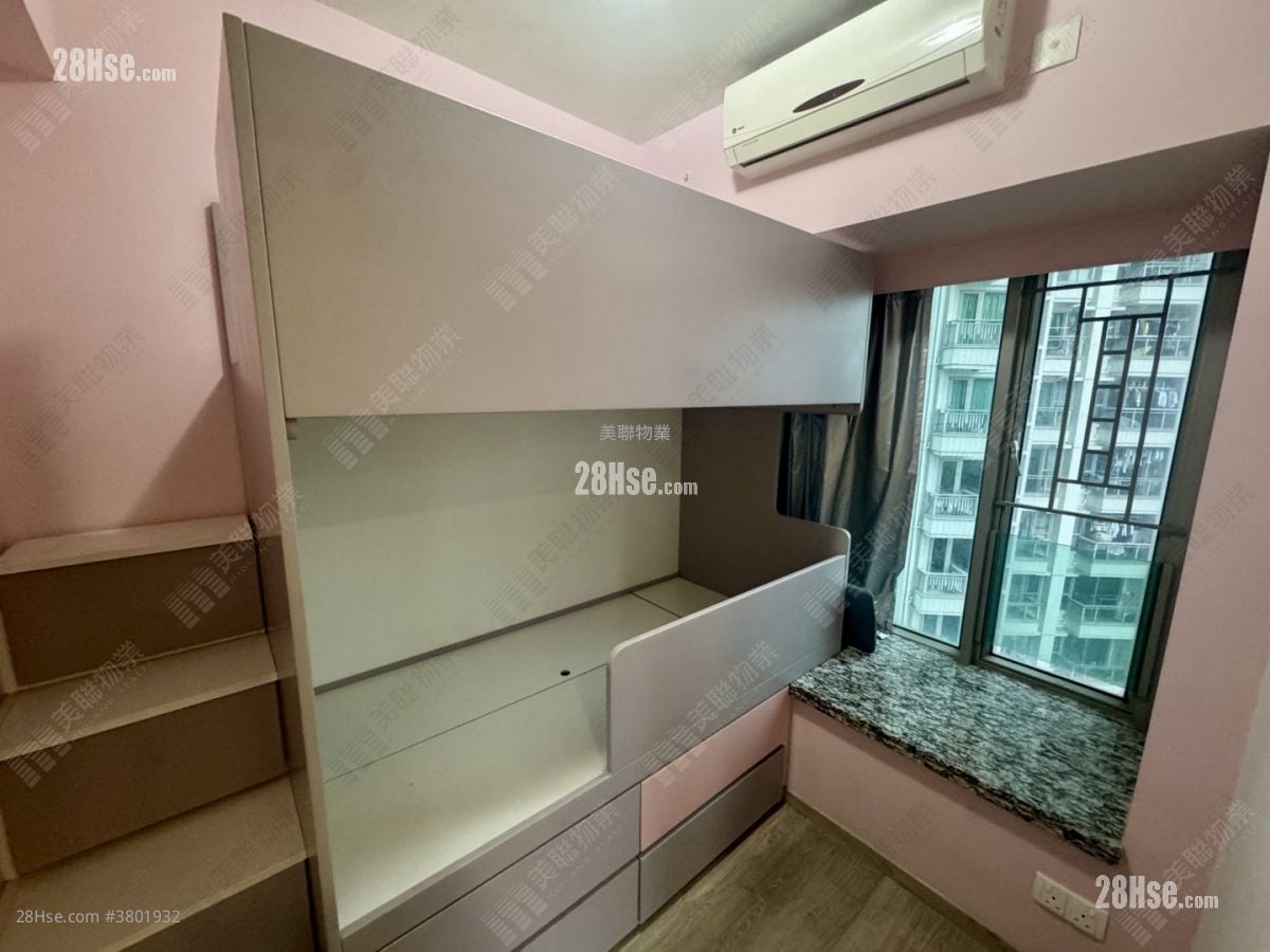 City Point Sell 3 Bedrooms , 2 Bathrooms 713 ft²