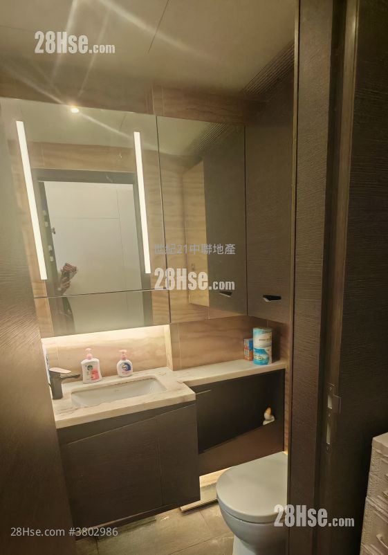 瑧蓺 售盘 1 房 216 平方尺