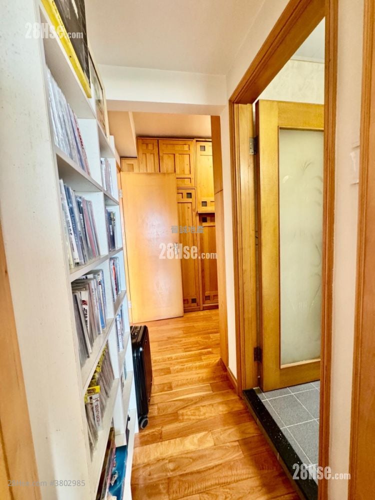 香港黄金海岸 售盘 3 房 , 2 浴室 1,052 平方尺