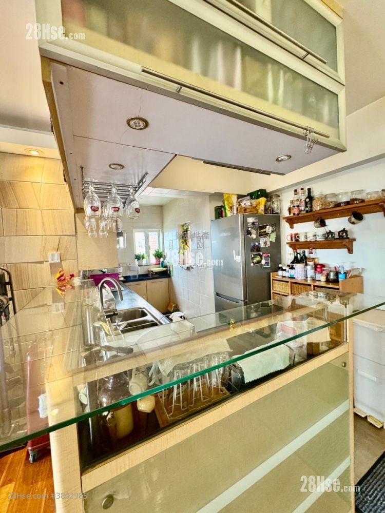 香港黄金海岸 售盘 3 房 , 2 浴室 1,052 平方尺