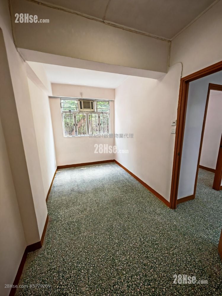 打鼓岭道3-7号 租盘 3 房 , 1 浴室 594 平方尺