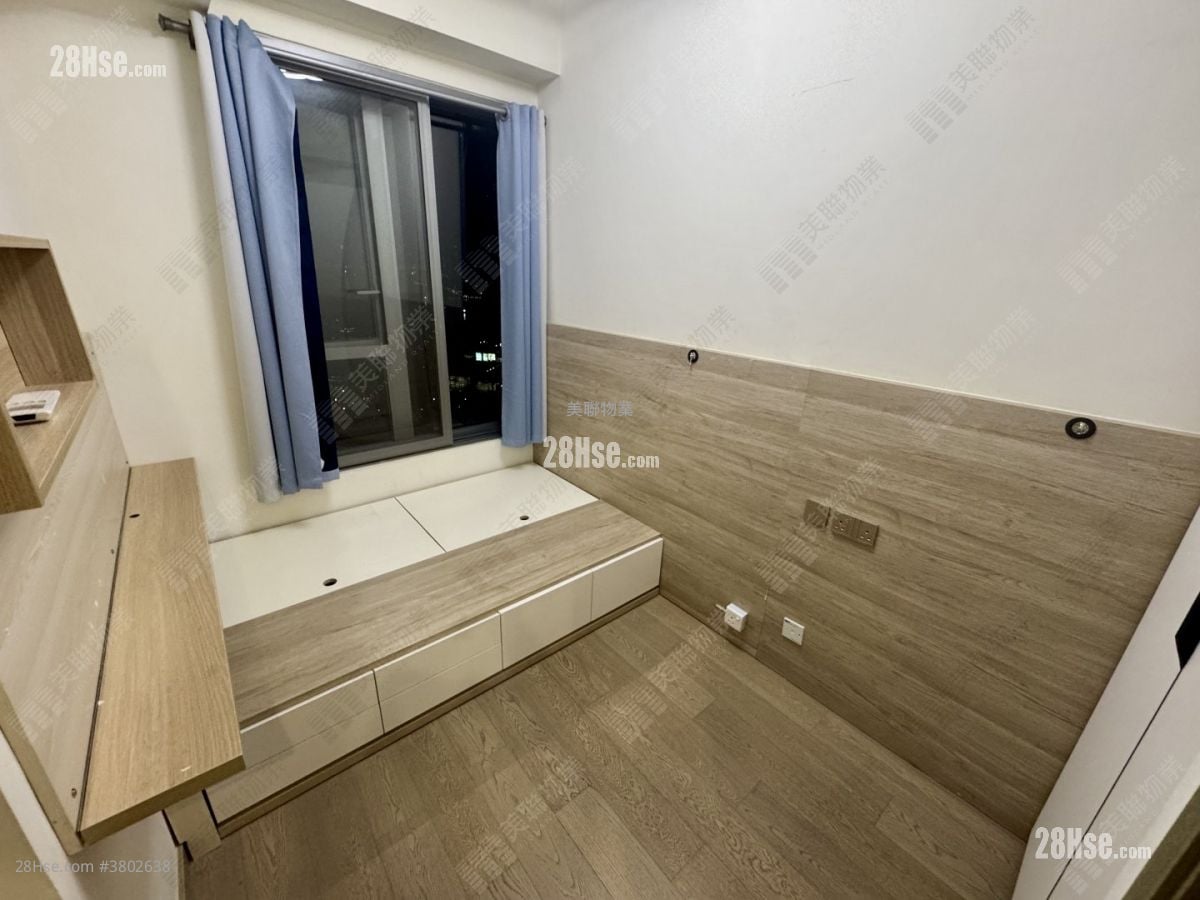 Aurora Rental 3 Bedrooms , 2 Bathrooms 644 ft²