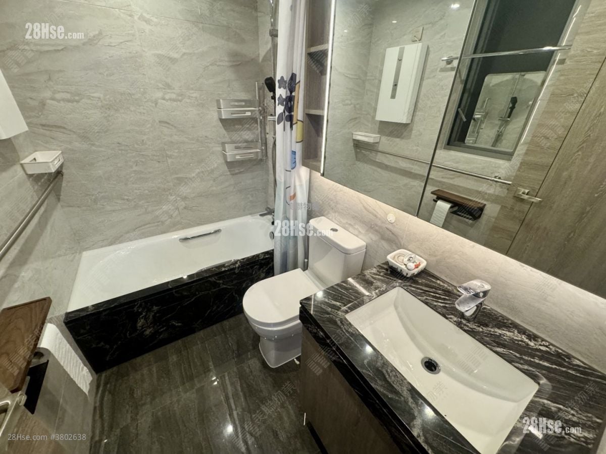 Aurora Rental 3 Bedrooms , 2 Bathrooms 644 ft²