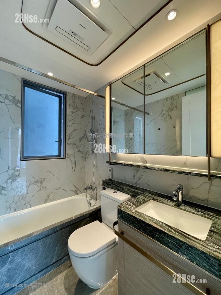 Monaco Rental 3 Bedrooms , 3 Bathrooms 762 ft²