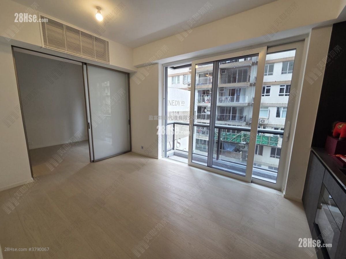 坚尼地道33号 租盘 1 房 , 1 浴室 360 平方尺